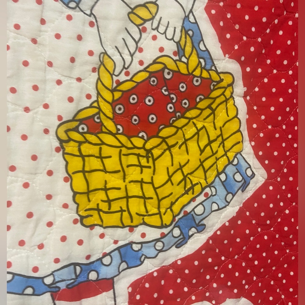 Holly Hobby Vintage Red and Yellow Coverlet or Wall Hanging 42 x 30 - Picture 6 of 14